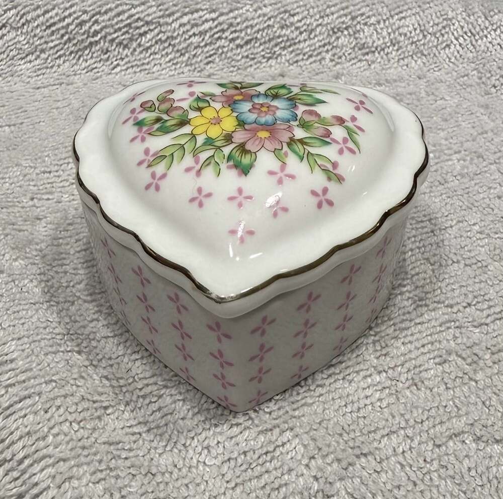 Lefton Trinket Box